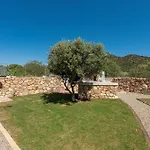 Licia San Pietro Villa